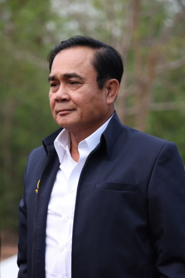 "บิ๊กตู่" สั่งทุกกระทรวงเอกซเรย์ขรก.โกง-ผิดร้ายแรงไล่ออกทันที