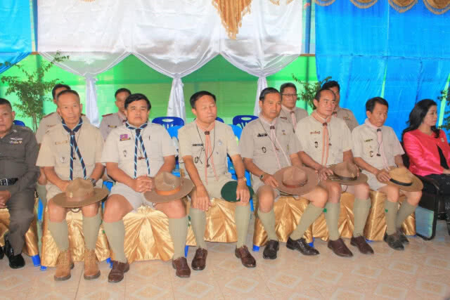 เปิดค่ายลูกเสือชั่วคราว โรงเรียนบ้านท่าลาด ต้านภัยยาเสพติด