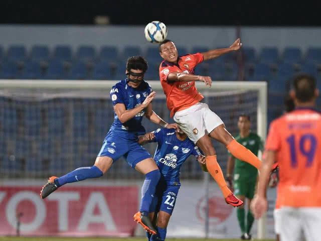 แฟนฉลาม ได้เฮ!! วรชิตซัดชัยสองนัดติด! ชลบุรีพลิกแซงราชบุรี 2-1