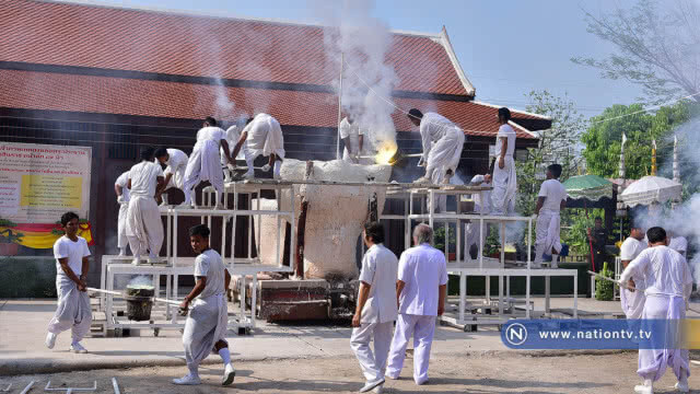 "ประวิตร" เป็นประธานเททองหล่อ "พระพุทธชินราช" หน้าตัก 89 นิ้ว