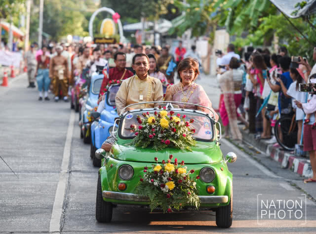 ออเจ้า ณ เมืองนนท์ ร่วมงานวัฒนธรรมสองฝั่งเจ้าพระยาสุดคึกคัก