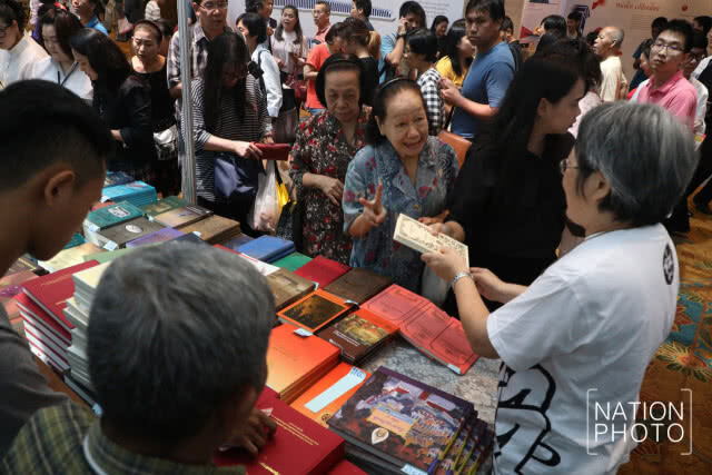 ออเจ้าฟีเวอร์! ประชาชนแห่ซื้อหนังสือจินดามณี งานสัปดาห์หนังสือ