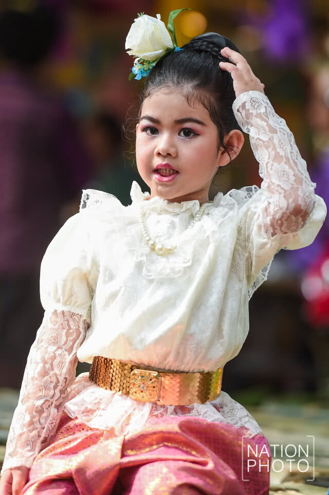 ออเจ้า ณ เมืองนนท์ ร่วมงานวัฒนธรรมสองฝั่งเจ้าพระยาสุดคึกคัก