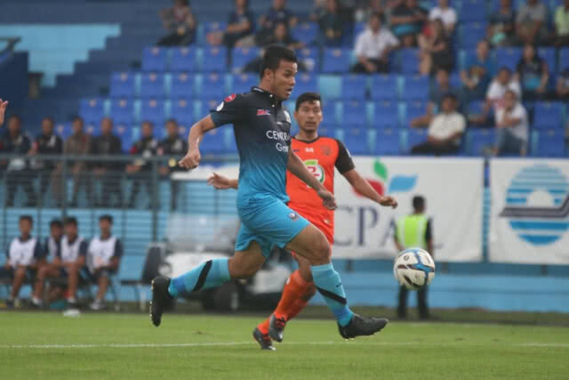 ต้านไม่อยู่! แอร์ฟอร์ซโดนประจวบท้ายเกม พ่าย 1-3