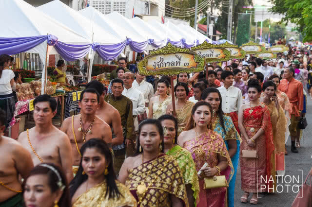 ออเจ้า ณ เมืองนนท์ ร่วมงานวัฒนธรรมสองฝั่งเจ้าพระยาสุดคึกคัก