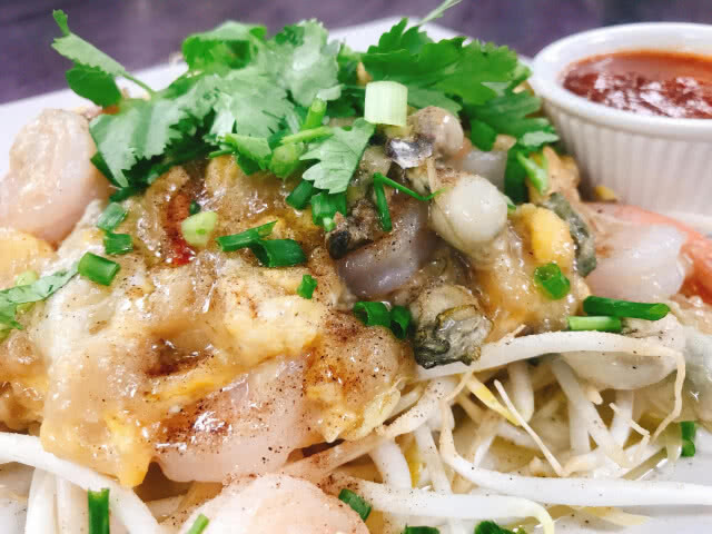 ครัวน้าคม : ชวนออเจ้ามากินออส่วนหอยนางรมกุ้งสด