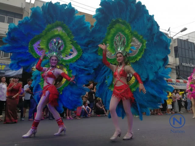 ยิ่งใหญ่ ขบวนหมอลำคาร์นิวัล 2018