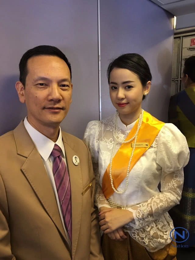 การบินไทยขานรับรัฐบาล
แอร์แต่งชุดไทยย้อนยุค