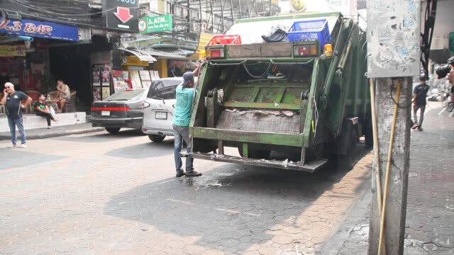 ป.ป.ป.ตรวจสอบฮั้วประมูล รถดูดโคลน-รถขยะอัดท้าย พบล็อคสเป็ค