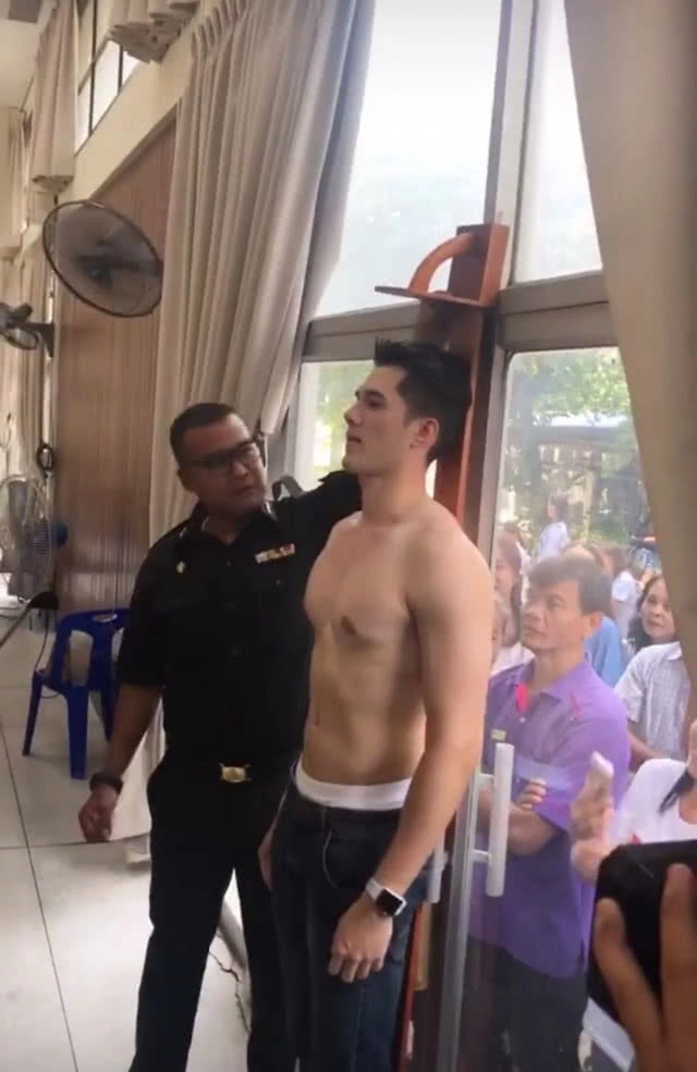 มิกค์ ทองระย้า ขอรับใช้ชาติ สมัครเข้าเป็นทหารอากาศ