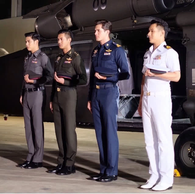 มิกค์ ทองระย้า ขอรับใช้ชาติ สมัครเข้าเป็นทหารอากาศ