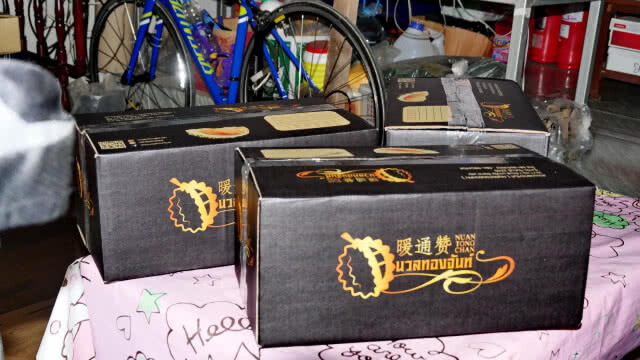 ชาวสวนปรับตัวค้าขายทุเรียนส่งทางไปรษณีย์  จากสวนผู้ผลิตถึงมือลูกค้าโดยตรง