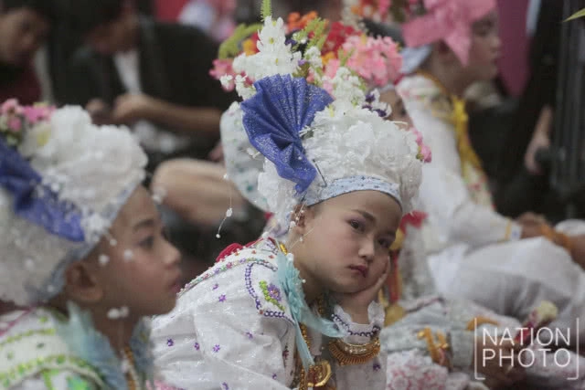 เริ่มแล้วประเพณีปอยส่างลอง