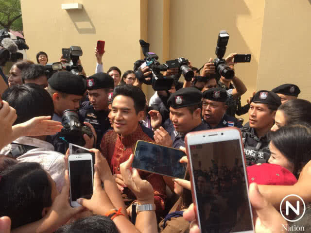 หายห่วง! "พี่หมื่น" เผย แร๊บใส่ลุงตู่  "ออเจ้าเป็นคนกำเริบ..." แค่มุขขำๆ(คลิป)