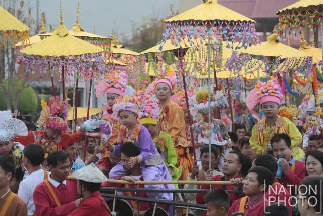 เริ่มแล้วประเพณีปอยส่างลอง