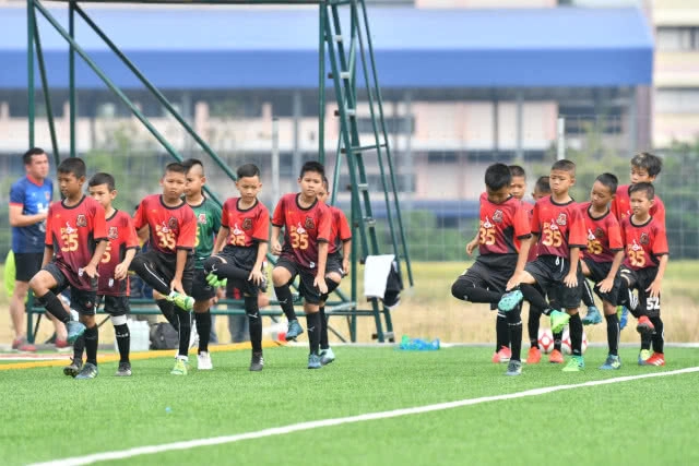 16 ทีมพร้อมฟาดแข้ง ศึกฟุตบอลเยาวชน FA Thailand Youth Festival 2018 วันที่ 7-8 เม.ย.นี้