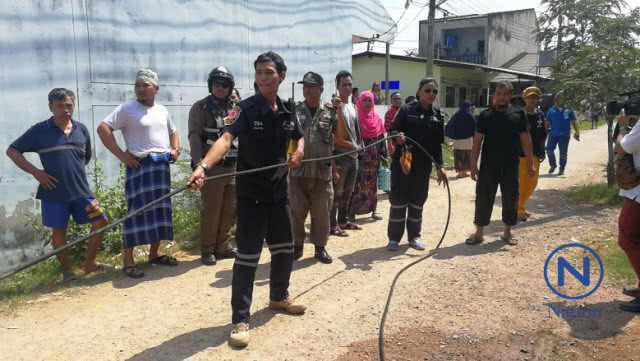 พ่ออุ้มลูก 3 ขวบ วิ่งฝ่าเปลวเพลิงไหม้บ้าน คาดต้นเหตุแก๊สรั่ว