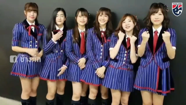 BNK48 ร่วมส่งกำลังใจเชียร์ ชบาแก้ว คว้าตั๋วบอลโลก สมัยที่2