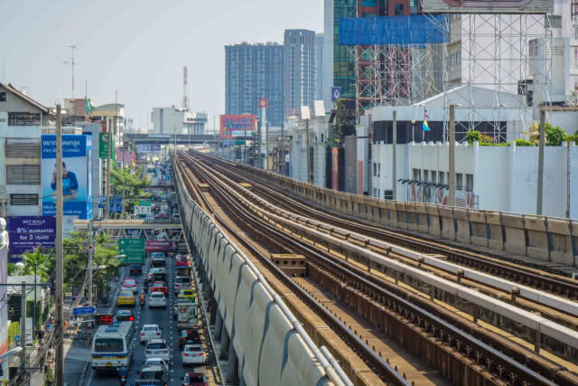 พื้นที่ไหนโดนเวนคืนเพราะรถไฟฟ้าสายอนาคต-รถไฟความเร็วสูง รีบเช็ก!