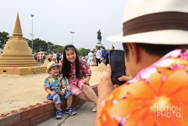 ชวนออเจ้าแต่ง "พี่หมื่น-แม่การะเกด" เที่ยวงาน "เถลิงศกสุขสันต์ มหาสงกรานต์ ตำนานไทย"(ภาพ+คลิป)
