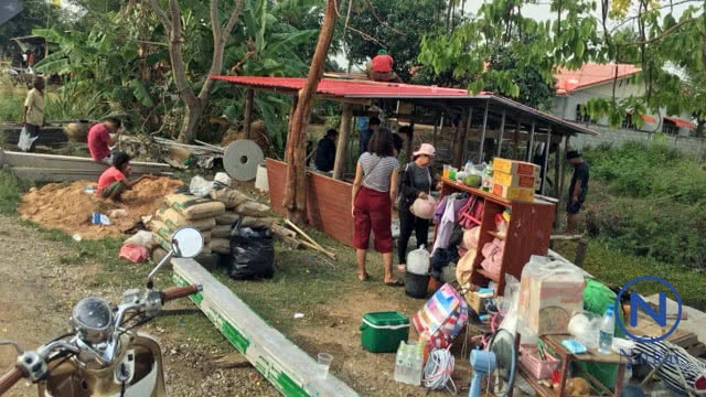 หนุ่มสาวอรัญฯ
สร้างบ้านให้ตา-หลานเก็บขวดขาย
เสร็จใน 2-3 วัน