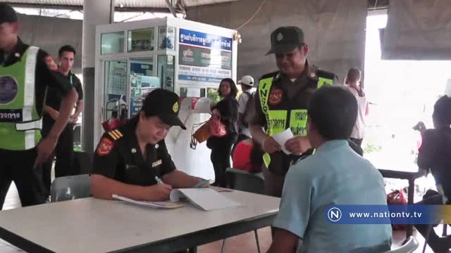 ขนส่งพังงาตรวจเข้มรถโดยสาร ก่อนเทศกาลสงกรานต์ พบฉี่ม่วง