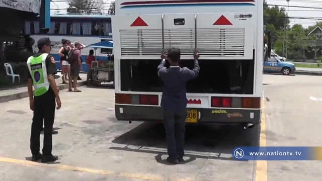 ขนส่งพังงาตรวจเข้มรถโดยสาร ก่อนเทศกาลสงกรานต์ พบฉี่ม่วง