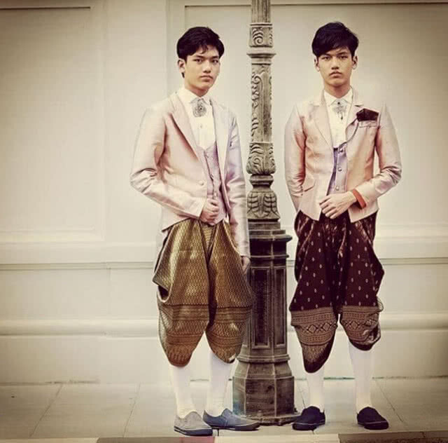 ลูกแฝด "พี่หมื่น-การะเกด" หล่อทะลุภพ!!!