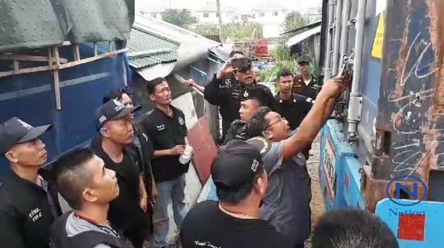 สยบขบวนการไม้ข้ามชาติ
ยึดตู้คอนเทนเนอร์เตรียมส่งนอก