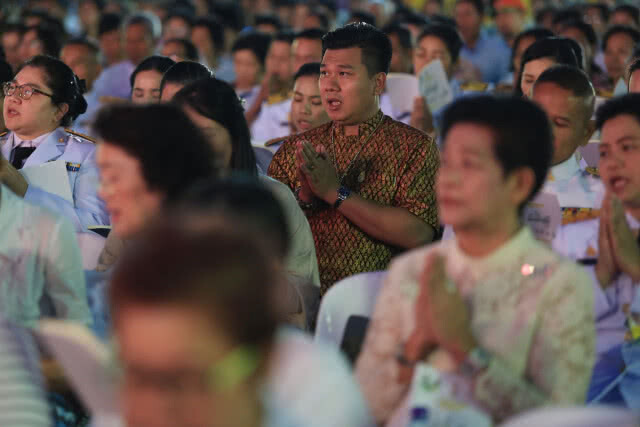 บรรยากาศพิธีเจริญพระพุทธมนต์ถวายบูรพกษัตริย์(ภาพ)