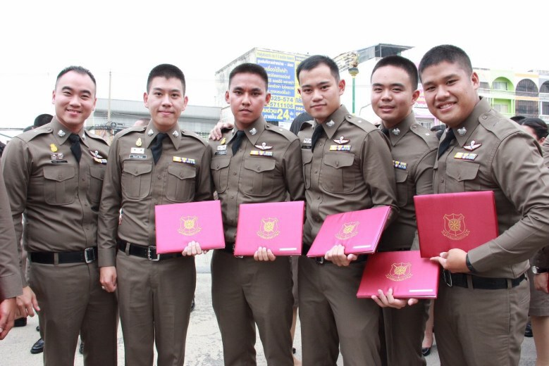 'เบียร์' จบนายร้อยตำรวจแล้วจ้า