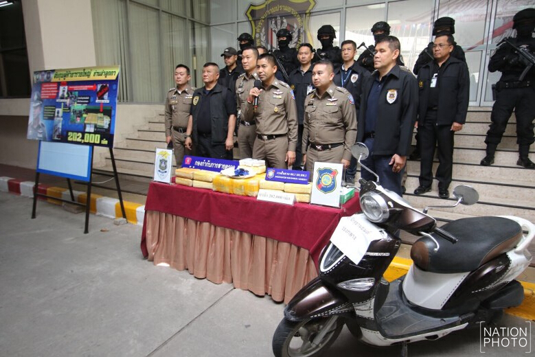 จับยาบ้า 202,000 เม็ด ลูกค้าประจำเด็กแว้น มีนบุรี-หนองจอก