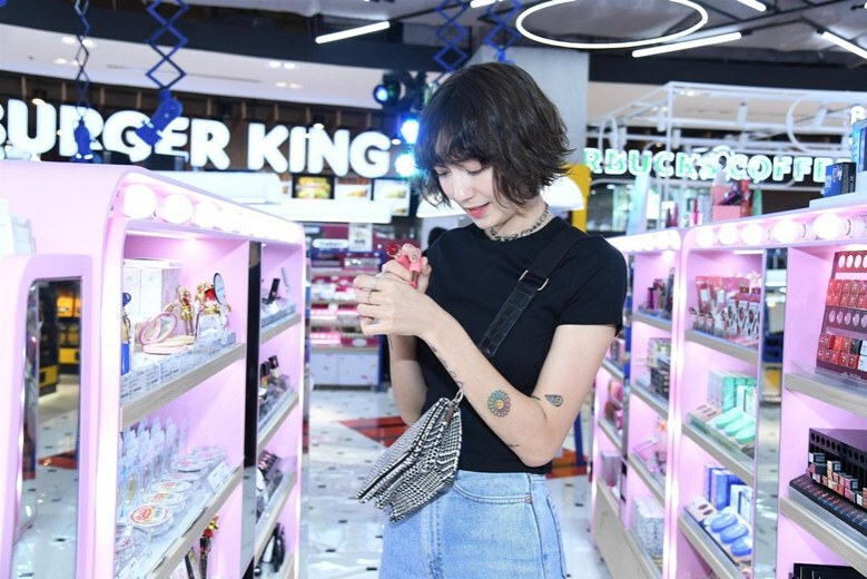 สวยไม่ใช่เล่น