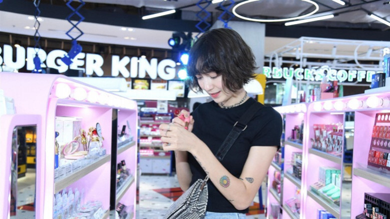สวยไม่ใช่เล่น สวยไม่ใช่เล่น