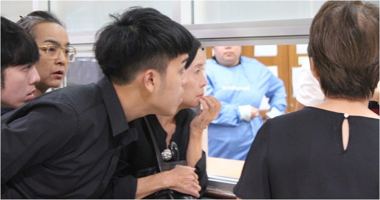 'แม่-ญาติ'รับร่าง'น้องอิน'บำเพ็ญกุศล