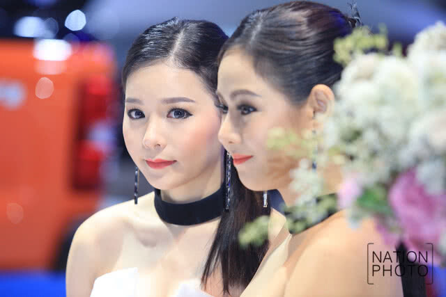 ละลานตา!! ประมวลภาพความน่ารักของพริตตี้ มอเตอร์โชว์ 2018 วันสุดท้าย