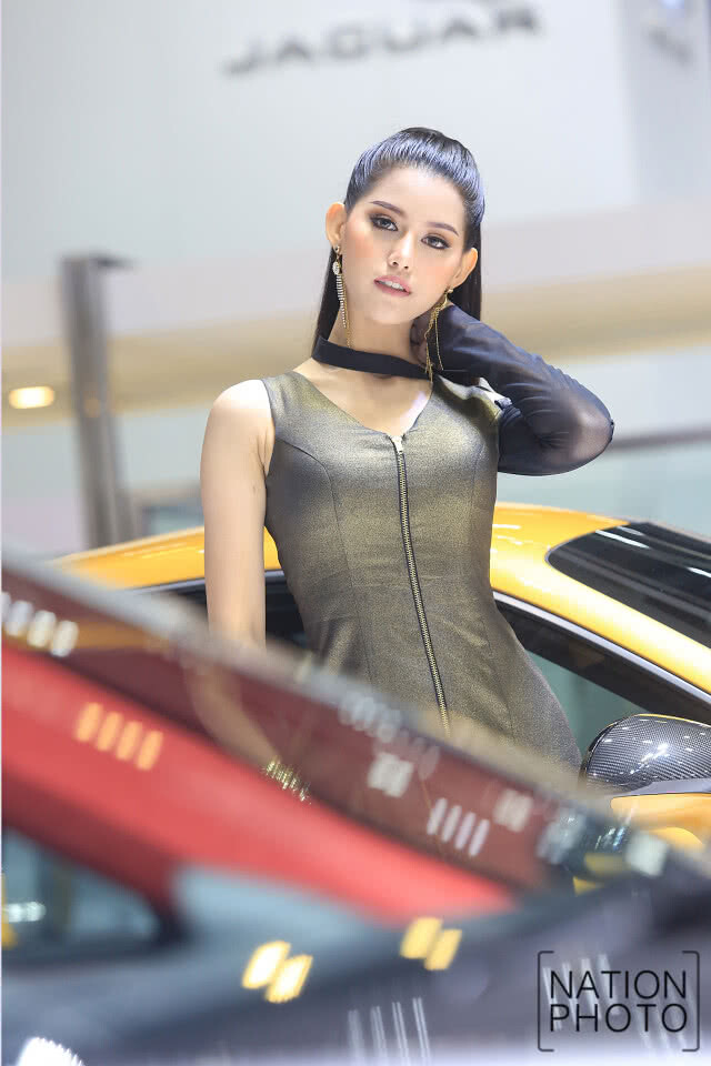 ละลานตา!! ประมวลภาพความน่ารักของพริตตี้ มอเตอร์โชว์ 2018 วันสุดท้าย