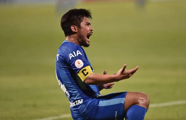 โค้ชโบ้ประเดิมสวย! เกริกฤทธิ์ยิงหนึ่งจ่ายหนึ่งพาชลบุรี ขย้ำชัยนาท 2-0