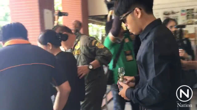 ครอบครัวน้องอิน รับศพ และเคลื่อนไปเชิญดวงวิญญาณที่เกิดเหตุ