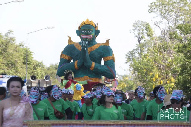 เที่ยวชานุมาน แห่ยักษ์คุ อ.ชานุมาน จ.อำนาจเจริญ