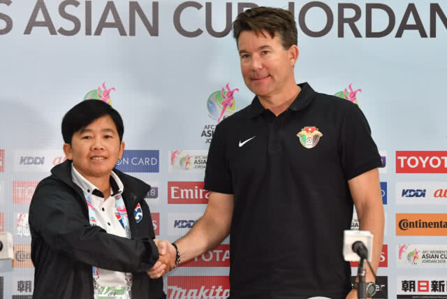 "โค้ชหนึ่ง" มั่นใจกองเชียร์คนไทยหนุนหลัง "ชบาแก้ว" ทั้งในจอร์แดนและไทย