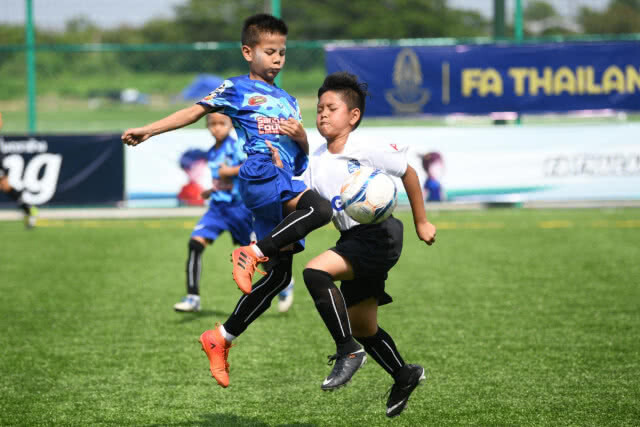 เยาวชนทหารอากาศ คว้าแชมป์ ฟุตบอล FA Youth Festival U10 (สัปดาห์ที่ 2)