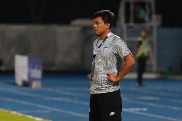 โค้ชโบ้ประเดิมสวย! เกริกฤทธิ์ยิงหนึ่งจ่ายหนึ่งพาชลบุรี ขย้ำชัยนาท 2-0