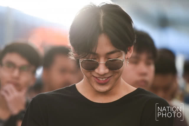 ไม่ผ่อนผัน! "แบมแบม GOT7" รอลุ้นจับใบดำ-ใบแดง