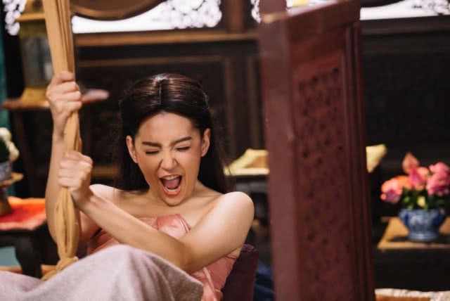 "แม่การะเกด" ถึงกับบ่น! ทำไม ถึงได้ยากเย็นขนาดนี้ ฉากเบ่งลูกแฝดให้ "พี่หมื่น"