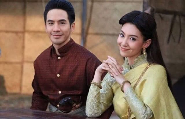 "บิ๊กตู่-โป๊ป-เบลล่า" ติดโผคนที่ ปชช.อยากรดน้ำ-สาดน้ำมากสุด