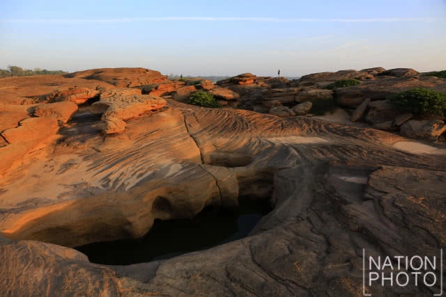 "หาดชมดาว" ประติมากรรมหินธรรมชาติรูปร่างแปลกตาชวนจินตนาการ