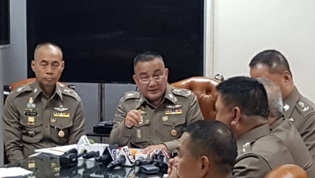 "ศรีวราห์" ถกทีมทำงานคดี "เปรมชัย" ได้สรุปเห็นแย้งทุกข้อหา ส่งคืนความเห็นให้อัยการก่อนเที่ยงพรุ่งนี้