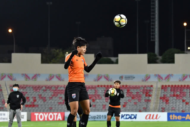 "ชบาแก้ว" ซ้อมสนามจริงก่อนดวลจอร์แดน "โค้ชหนึ่ง"ไม่หวั่นเจ้าภาพ มั่นใจเก็บ 3 แต้มแรกได้