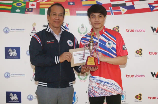 ณภัทรซิวที่ 3 เกรดบีโบว์ลิ่งไทยแลนด์โอเพ่น